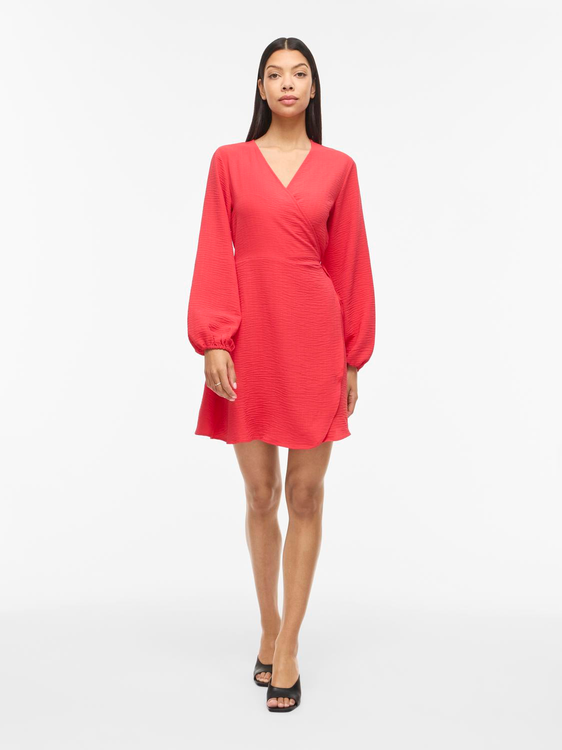 model_shot-front